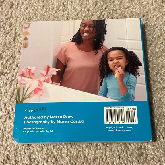 Lovevery Now That I'm Three Board Book 34-36 Months - Picture 4 of 6